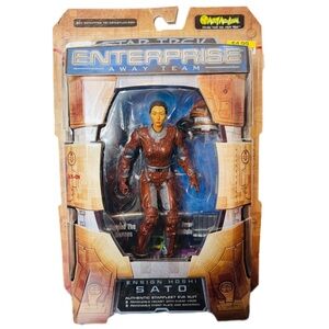 STAT TREK Enterprise Away Team ENSIGN HOSHI SATO 6” Figure 2002 Art Asylum NEW!